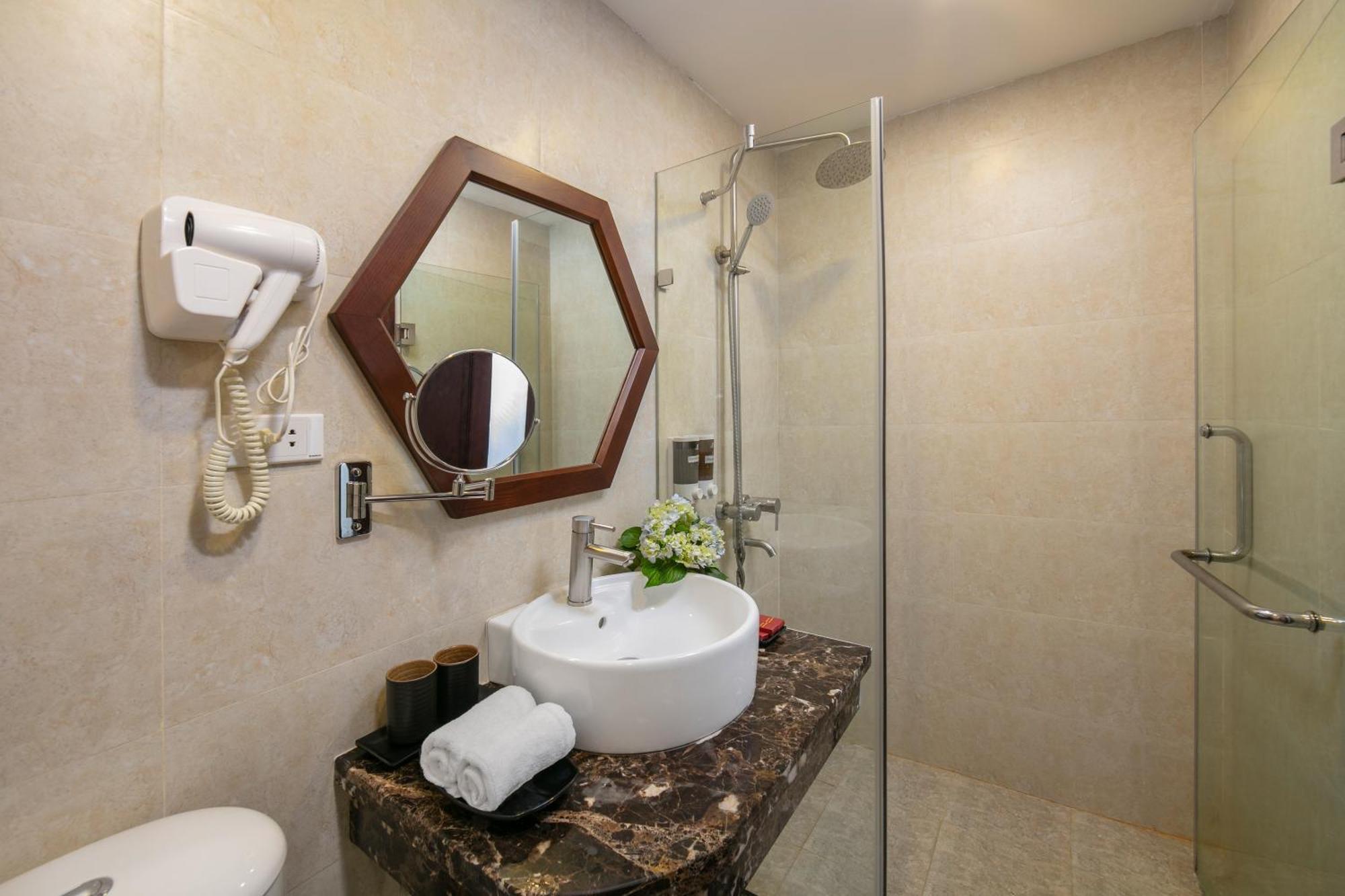 Victory Legend Hotel & Spa Hanoi Luaran gambar